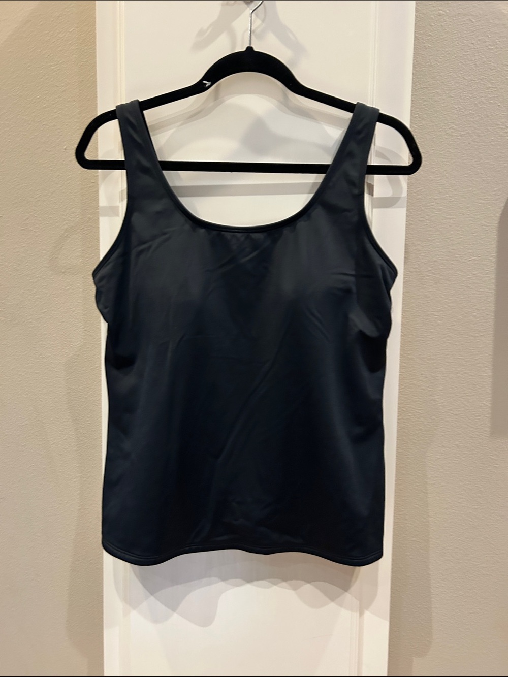 Lands' End Black Scoop Neck Swim Tankini Top